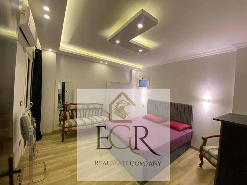 10 6ee97cd6-26f3-4b2a-8282-da4cee07f96a. jpg