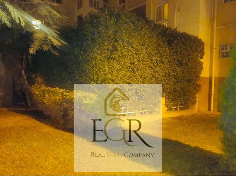 2 9498c031-d32a-45c2-8a79-987c0880fa09. jpg