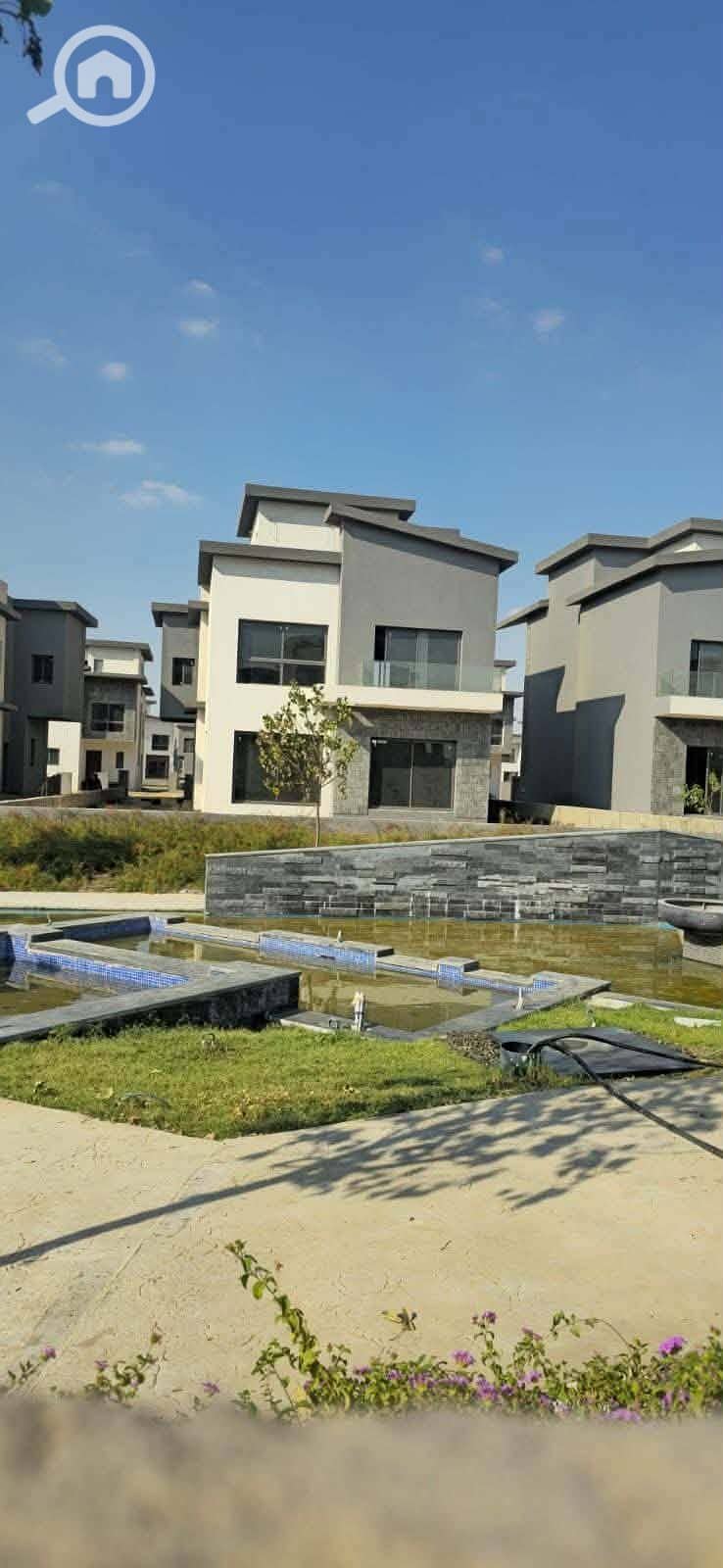 3 ebc2361b-0088-474f-9bad-f89228c635dd. jpg