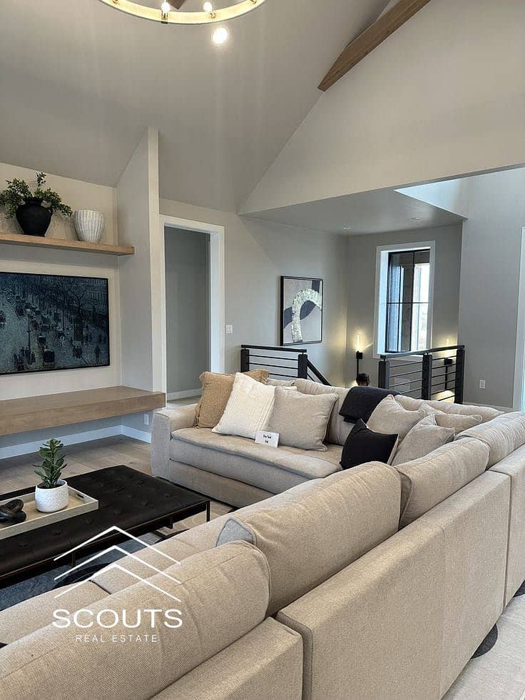 4 WhatsApp Image 2025-12-11 at 21.53. 16_dabc3655. jpg