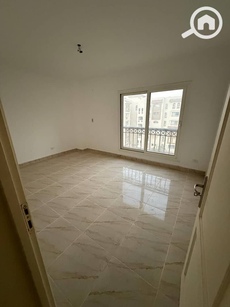 5 526fad46-bab4-40ed-9e6d-7652d0f76375 - Copy. jpg