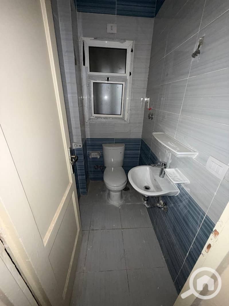 8 c76e9d0a-5956-44ba-bc8d-929151491eed - Copy. jpg