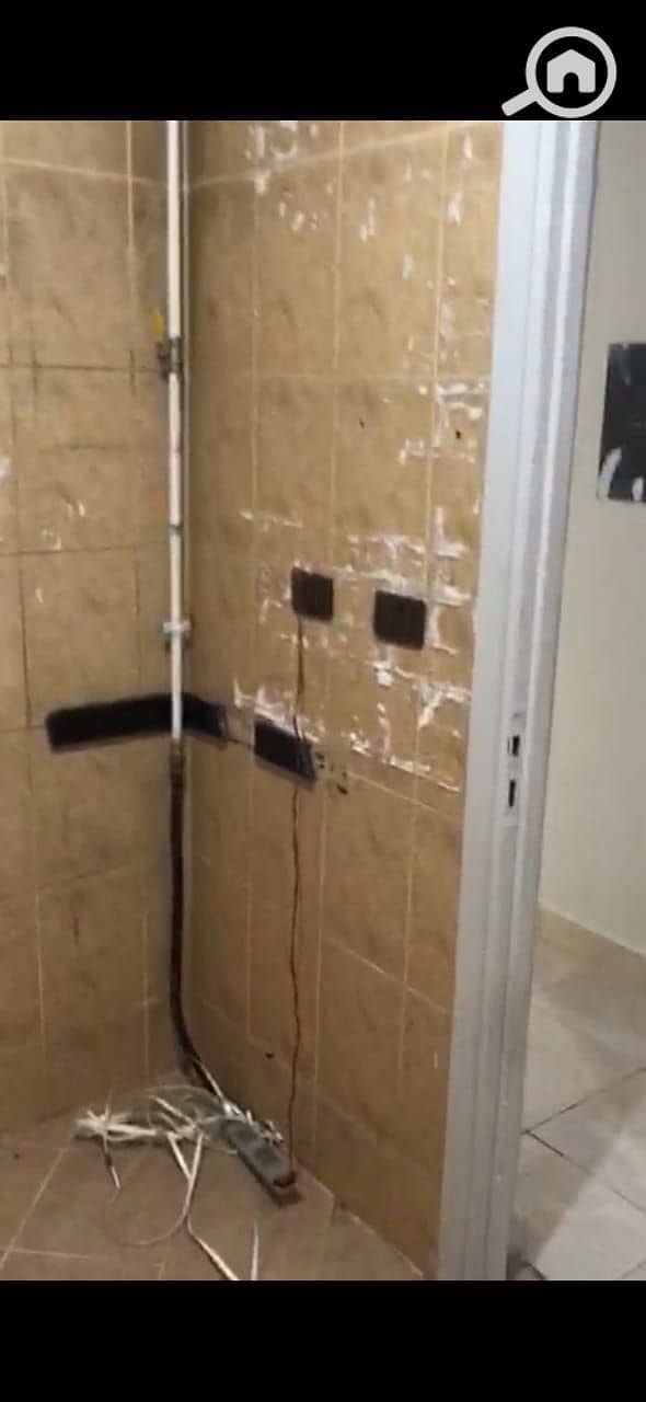 15 a04462c8-d253-4679-8c4e-e34c8c0b0f22. jpg