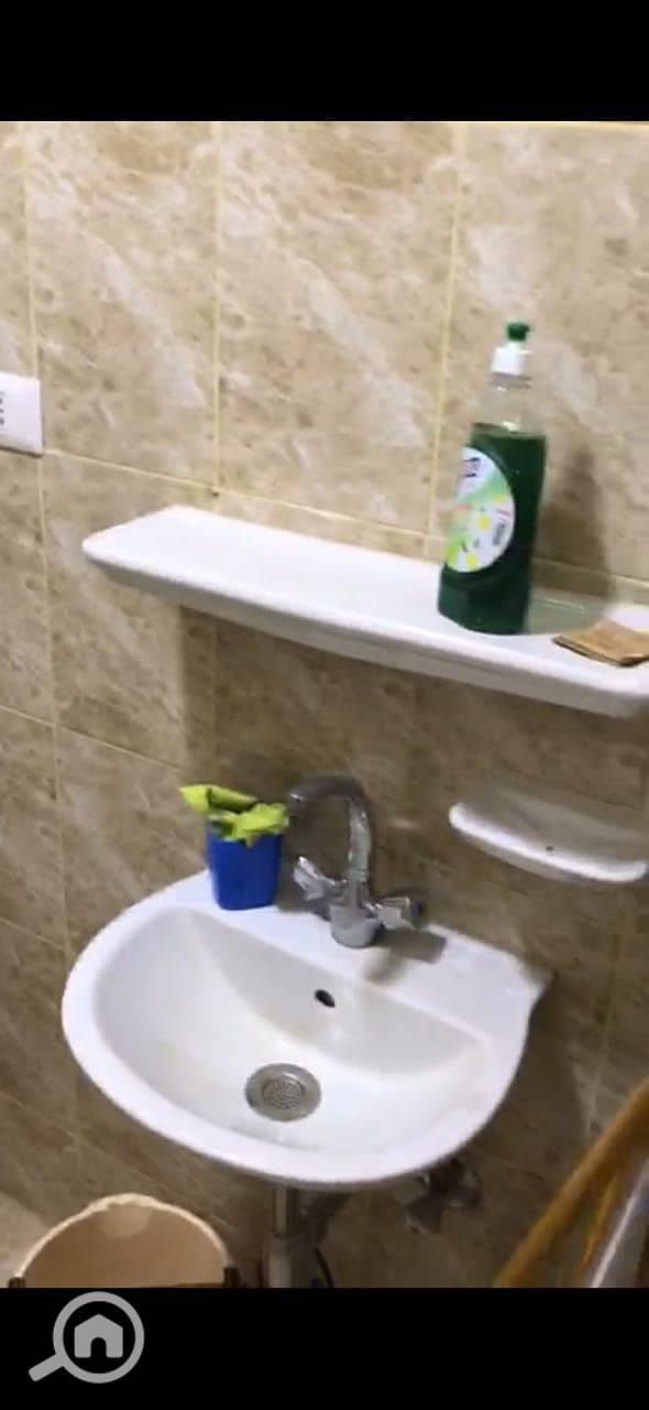 17 bf98583e-afc9-4887-9dcd-f5197696f9cc. jpg