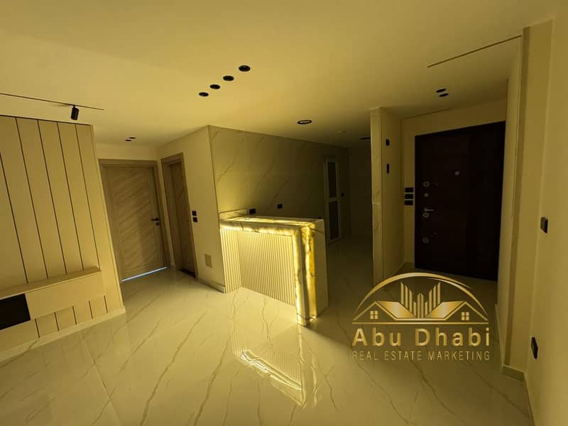 3 ebcf4aed-259e-411b-87a7-4454dc281773. jpg