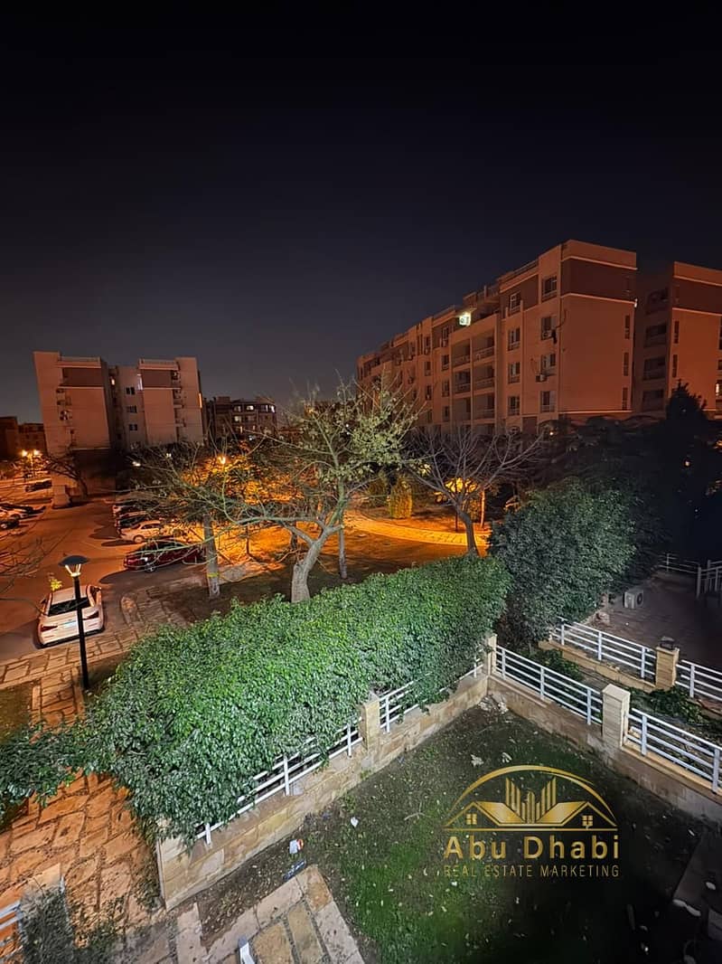 5 25a36408-a617-40d3-b183-b4567f6f77e2. jpg