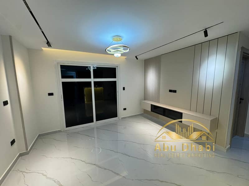 9 999b6456-8f2a-43dd-8305-6d8828e358d3. jpg