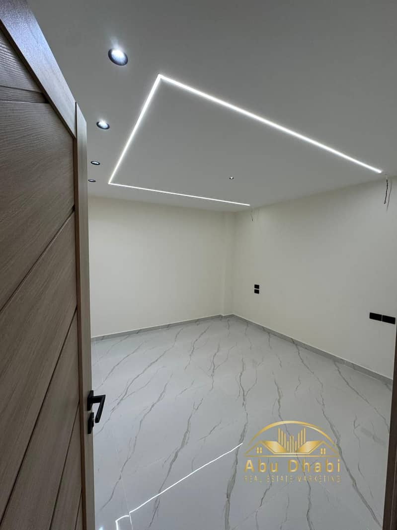 11 fccaf392-bdfb-4189-9555-afb9af125ae6. jpg