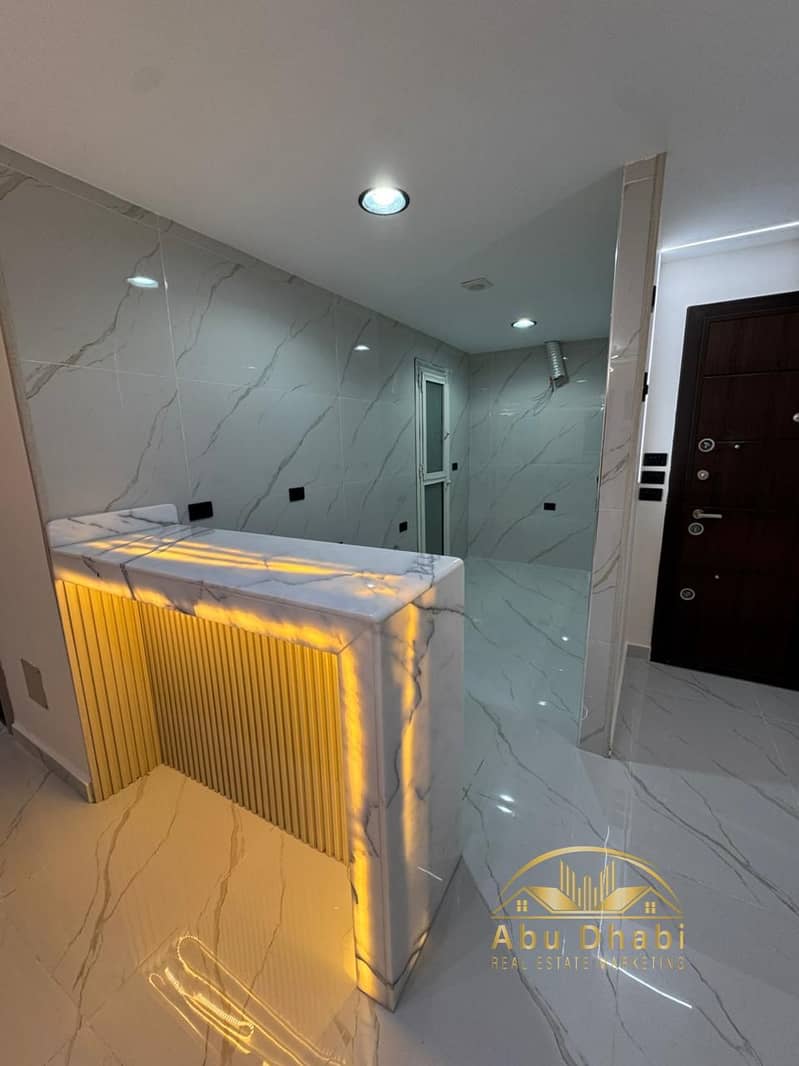 18 af1cd15a-2216-401e-9f90-c4d9941233c2. jpg