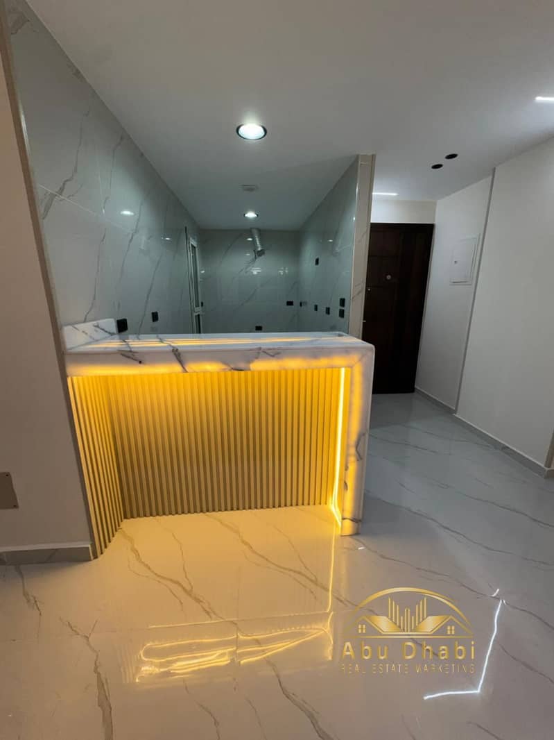 22 9f0de108-e41f-4d89-a0db-ae297a6ca336. jpg