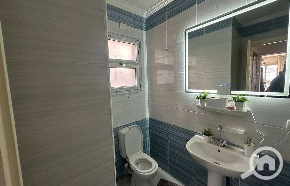 6 aa08be3c-b29a-4b91-a099-067d8bbb1929. jpg