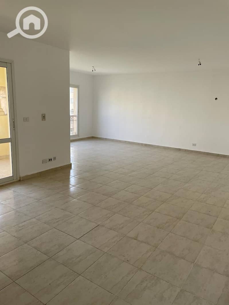 4 98d0ba72-cd5c-4f44-bd0c-6d5dd544176a. jpg