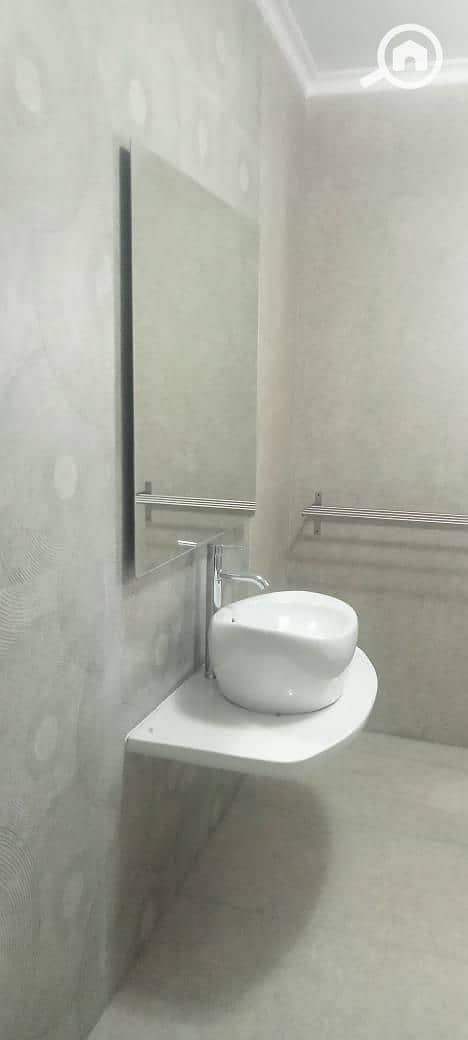 8 WhatsApp Image 2025-12-24 at 10.32. 33 (3). jpeg