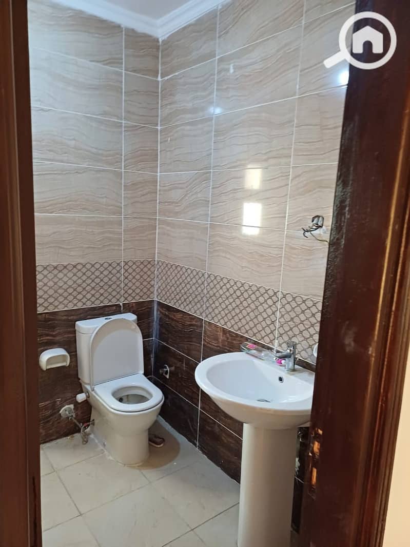 5 WhatsApp Image 2025-12-24 at 10.31. 55 AM. jpeg