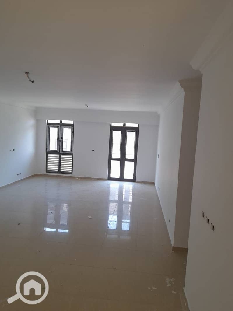 6 WhatsApp Image 2025-12-23 at 18.36. 32 (10). jpeg