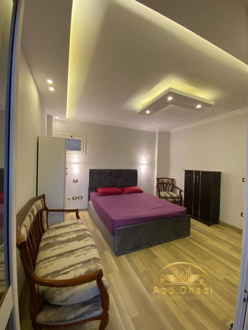 8 25aac3f5-b04b-407d-b966-7b5ffef73c81. jpg