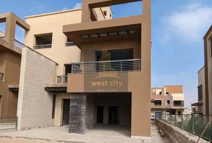 11 f1c81be1-8061-45dd-a67f-943c1ec4fda2. jpg