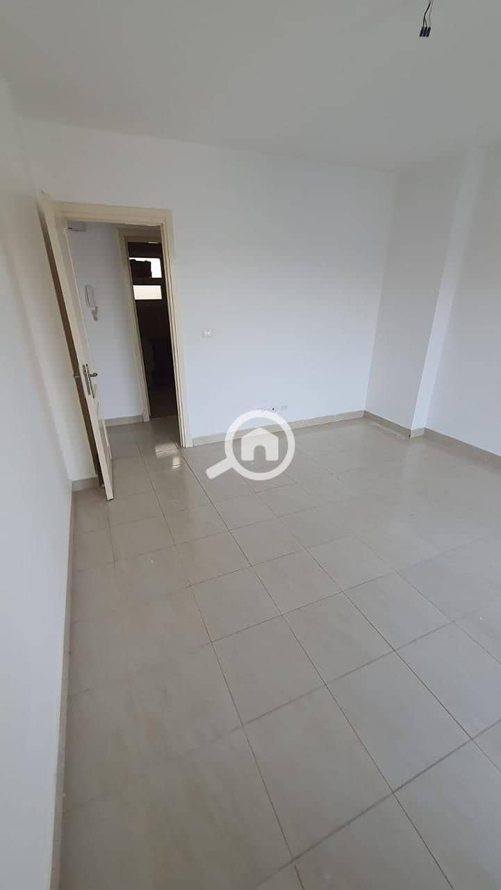 4 WhatsApp Image 2025-12-23 at 3.59. 26 PM (2). jpeg