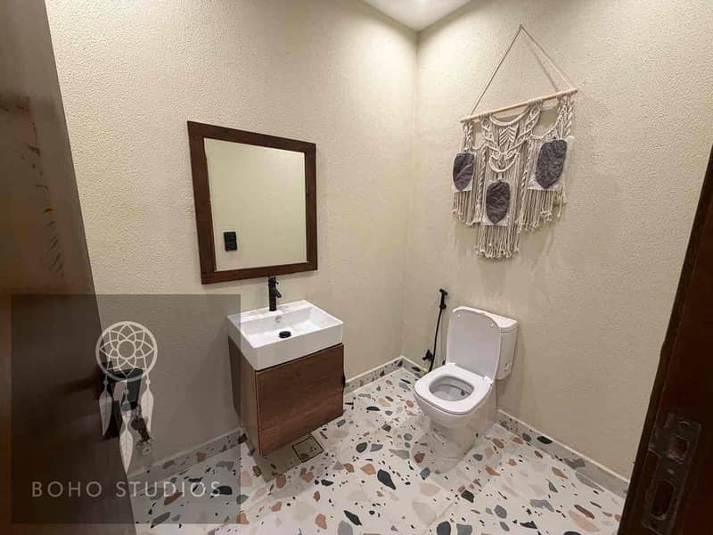 11 f6385441-7e08-4443-9d6b-72c2d23180c4. jpg