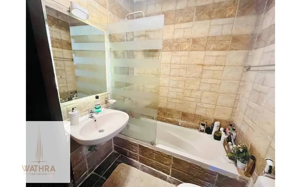 6 159340653-800x600. jpg