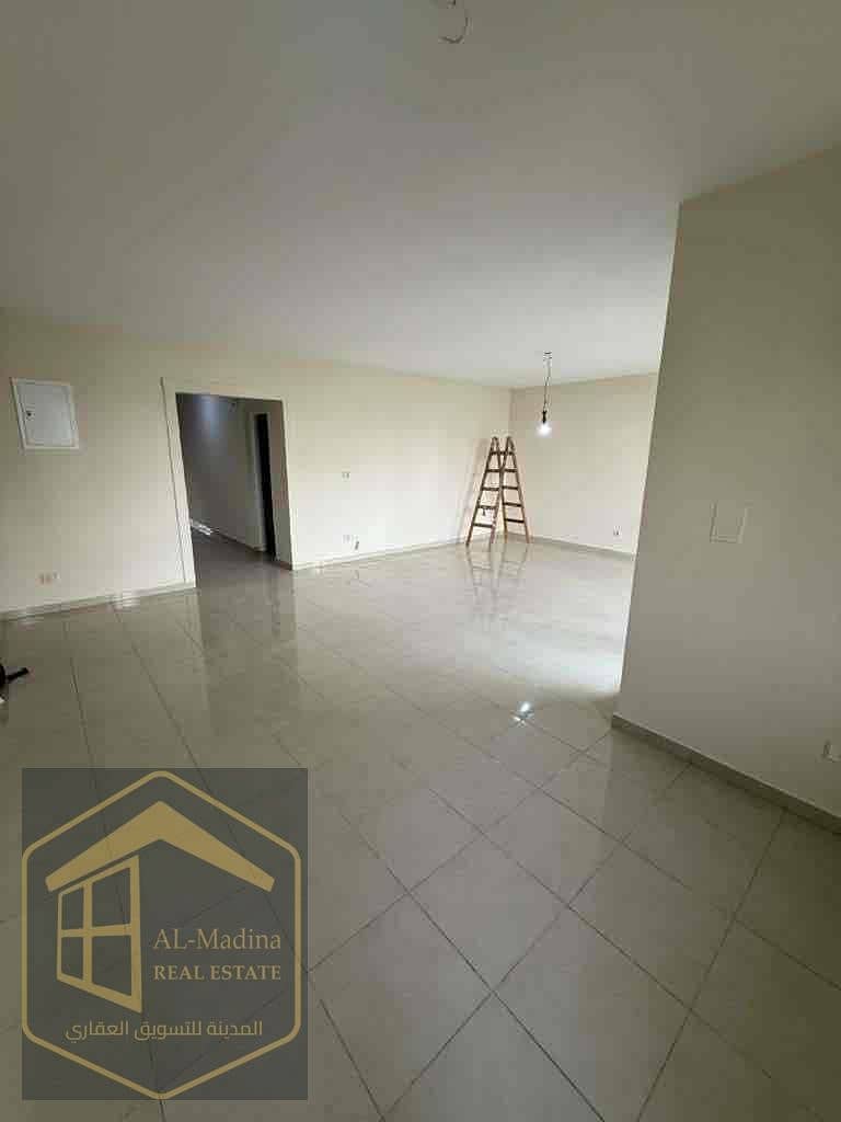 3 2ad21f79-0cb9-4923-8a5f-f086d03b8bd1. jpg