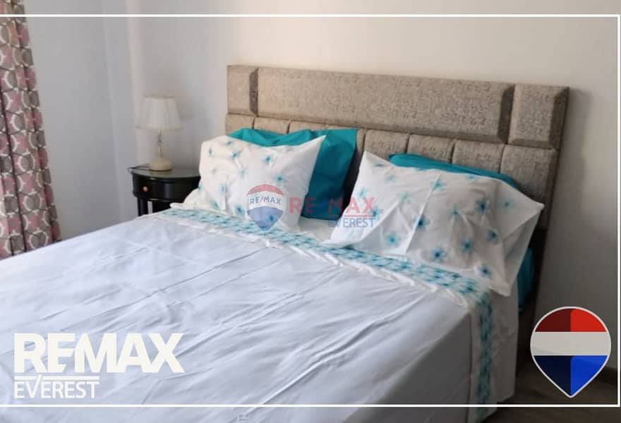 8 cf30d2f2-b56e-4d29-ac89-5edda718c5c1_original (5). jpg