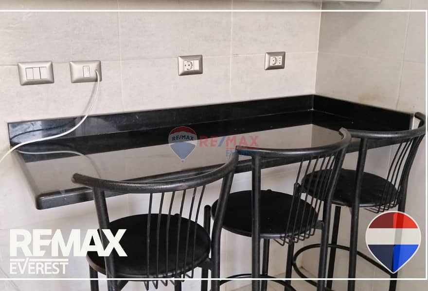 11 cf30d2f2-b56e-4d29-ac89-5edda718c5c1_original (9). jpg