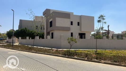 فیلا 5 غرف نوم للبيع في 6 أكتوبر، الجيزة - WhatsApp Image 2025-12-22 at 5.15. 48 AM. jpeg