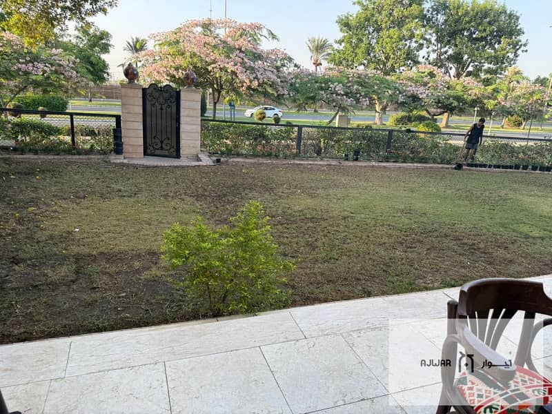 8 cd973750-0be8-4e80-9f69-41de6f5892b0. jpg