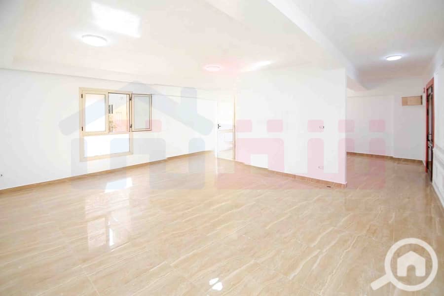 3 WhatsApp Image 2025-12-23 at 11.48. 26 (1). jpg