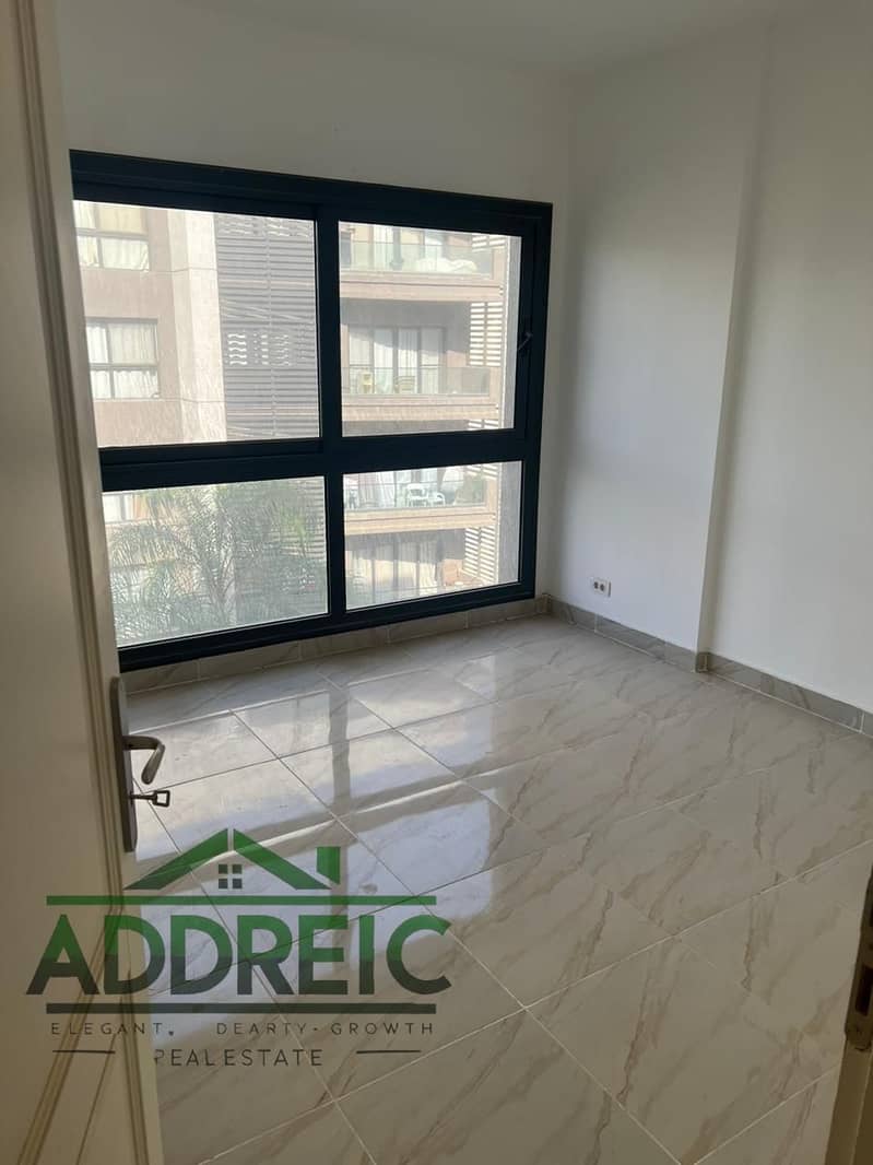 4 WhatsApp Image 2025-12-23 at 7.03. 41 PM (3). jpeg