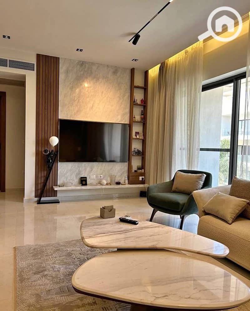 8 578496979_122142025964898471_6830347355011136207_n. jpg