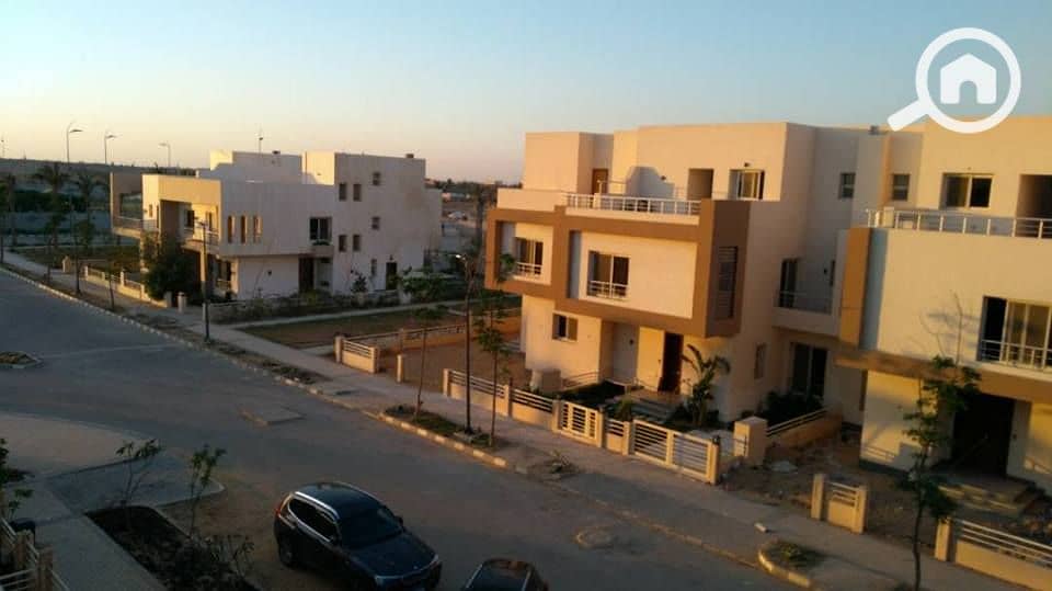 4 22046450_685998848257546_3056247307606402855_n. jpg