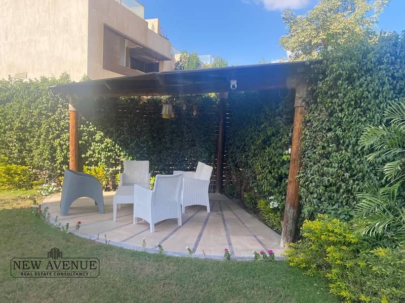 5 0b12d1f6-b730-4365-9972-dc6fbdbfa2d3. jpg