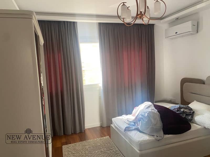 11 844f31b2-6663-4f5b-918b-d6d9d4593725. jpg