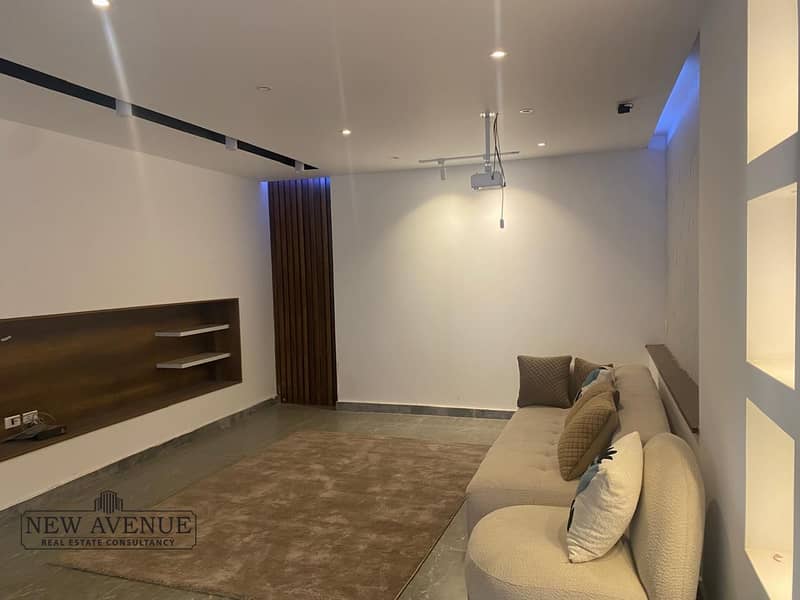 16 d5d35b71-2678-4211-a01e-57a946a9f973. jpg