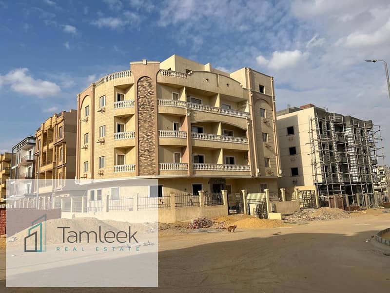 8 18f559ee-03db-483f-8d6b-0645d7932419. jpeg