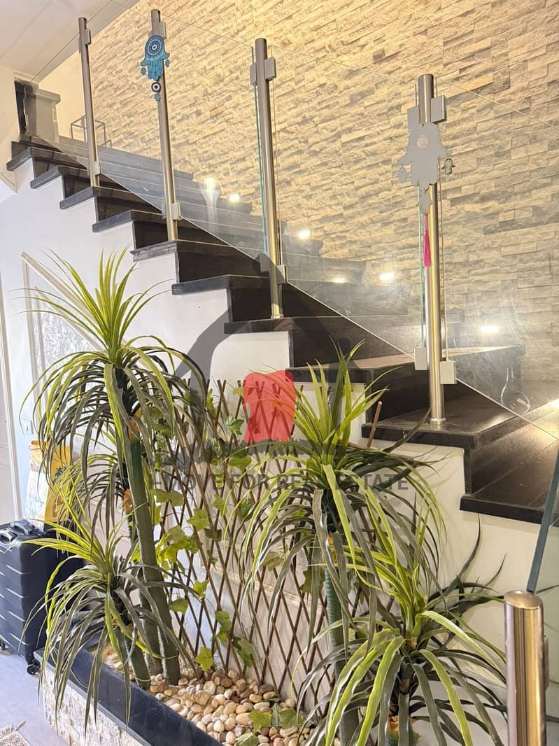 7 6c5cc074-2e4d-4c7a-8bbc-e146f5d18b3c. jpg