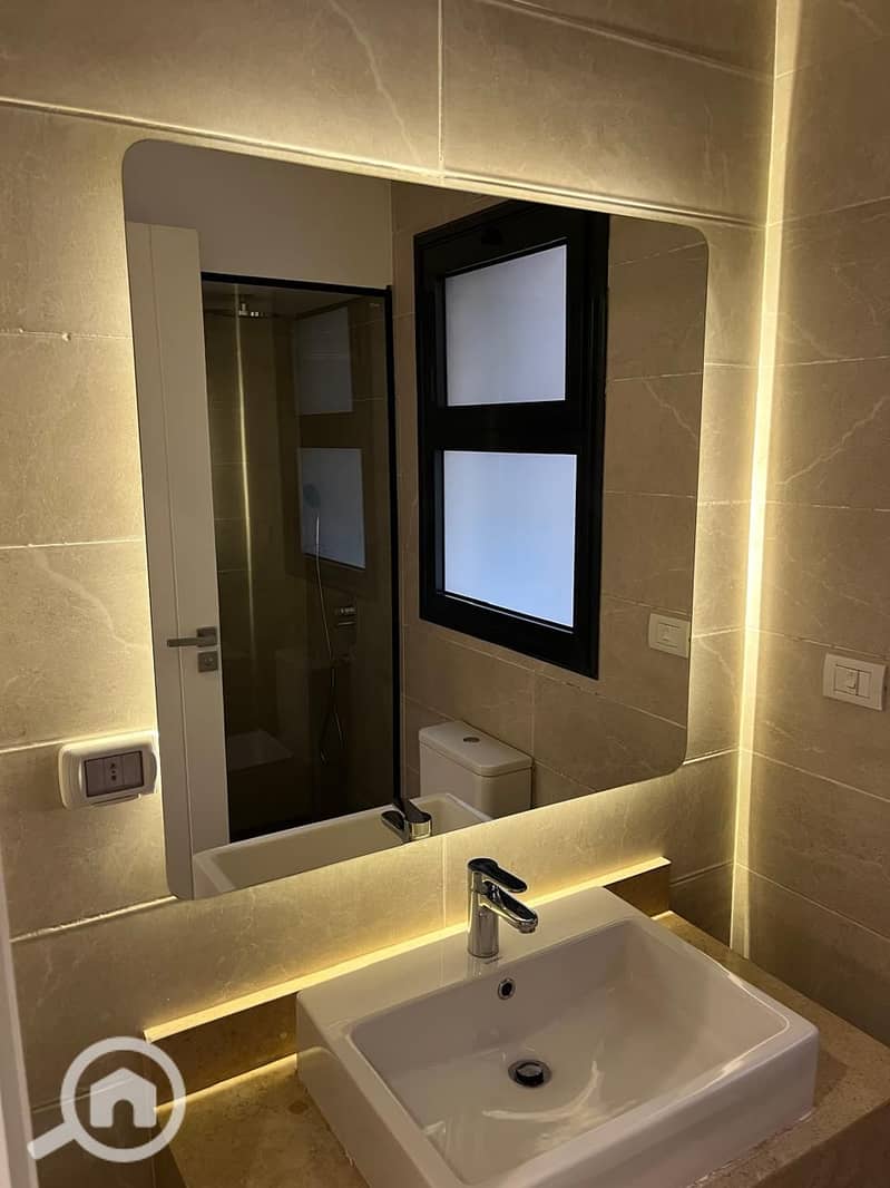 4 WhatsApp Image 2025-11-19 at 12.27. 25_d0687d73. jpg