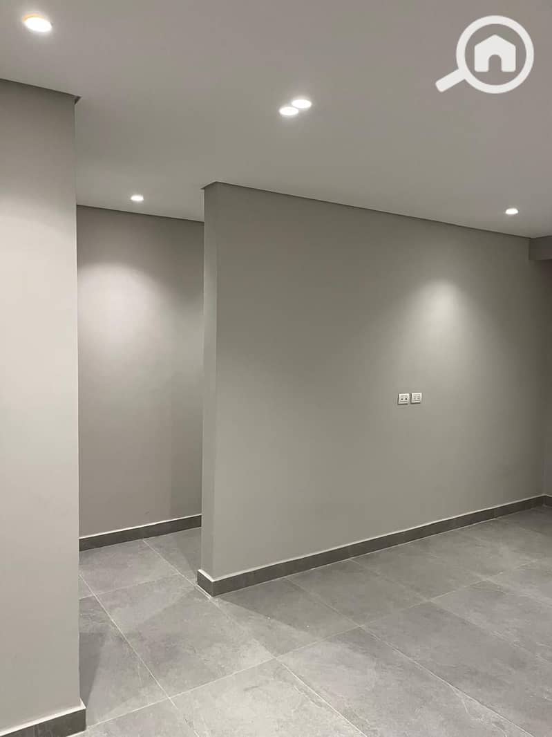 7 WhatsApp Image 2025-11-19 at 12.25. 59_17b0bdbe. jpg