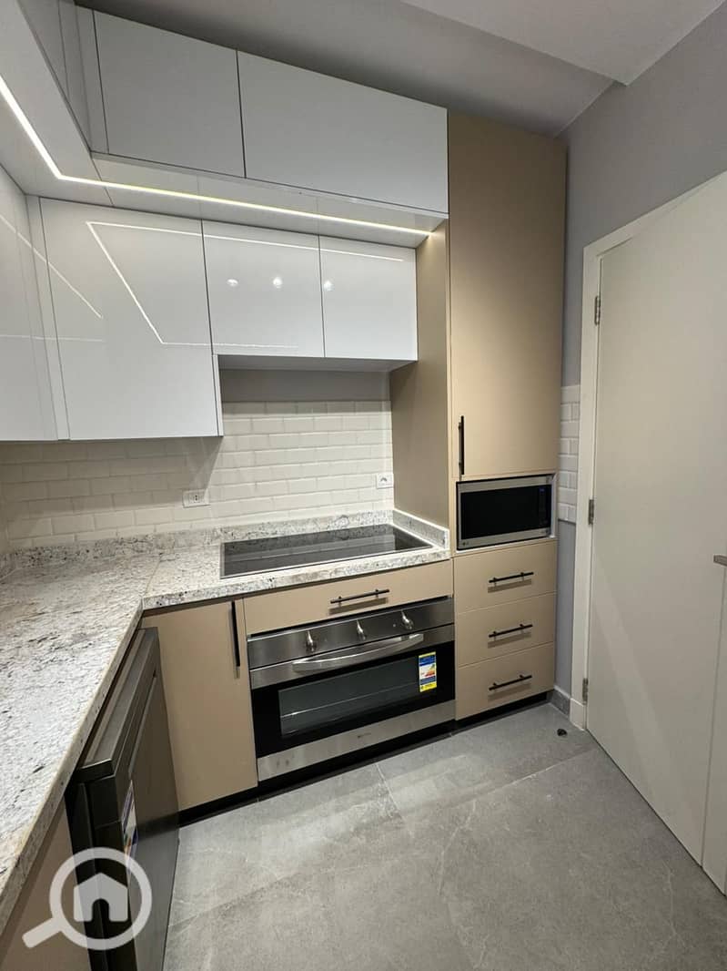 14 WhatsApp Image 2025-12-24 at 12.17. 11 PM45. jpeg