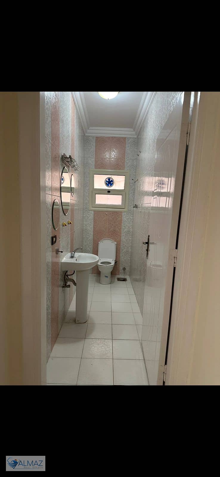 9 WhatsApp Image 2025-12-24 at 12.15. 22 PM (2). jpeg