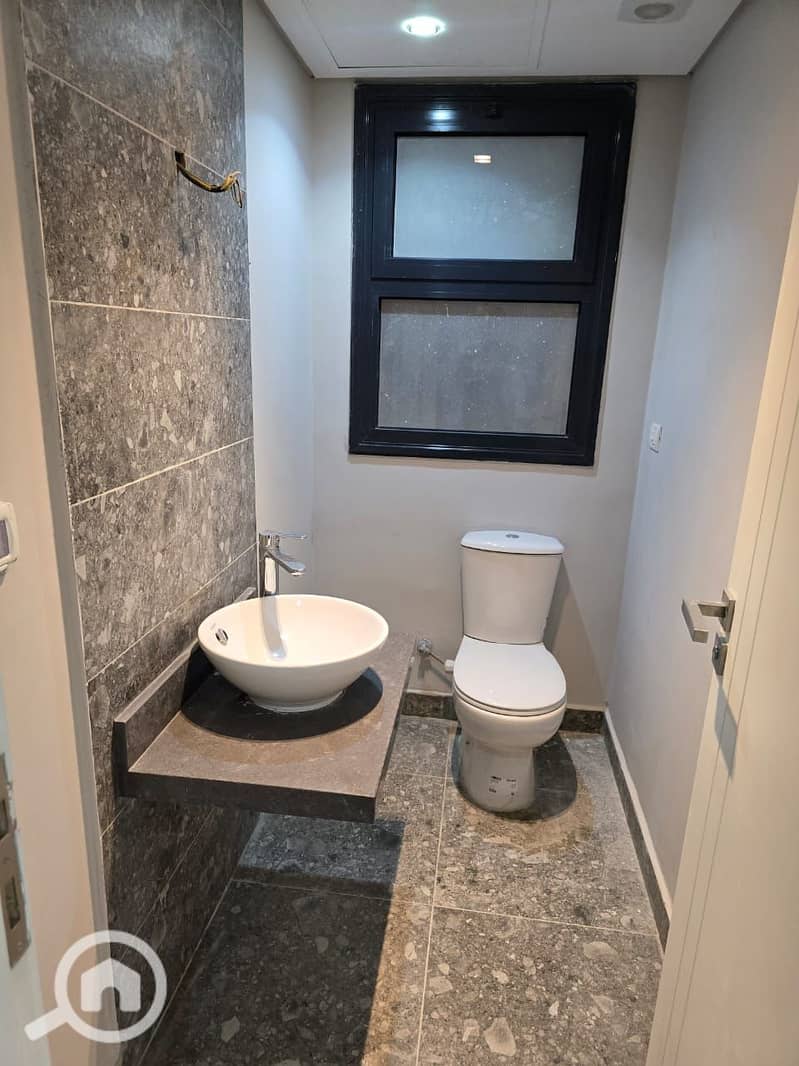 14 IMG-20251122-WA0119. jpg