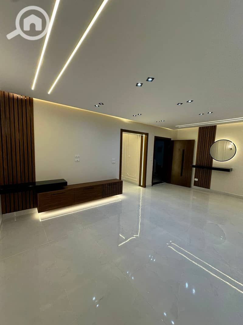 9 605261957_1213716840724367_3663579092330714648_n. jpg