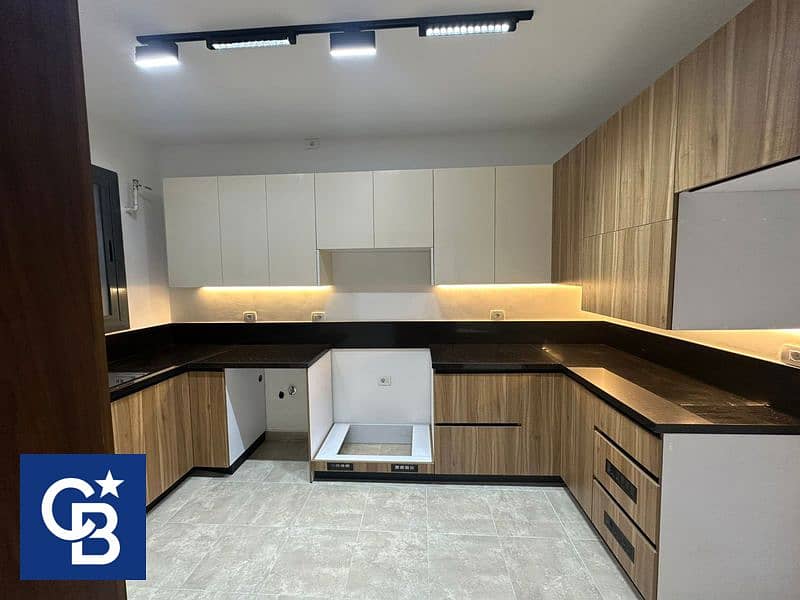 6 584458564_3228472627334441_7130657109536253896_n_800x600. jpg