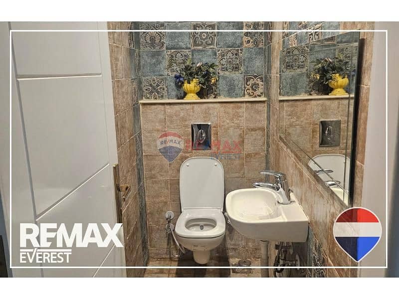 12 d40db84d-afca-4cba-aeb8-87240b7c8031. jfif. jpg