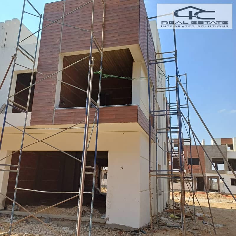 10 WhatsApp Image 2025-12-24 at 1.14. 39 AM. jpeg