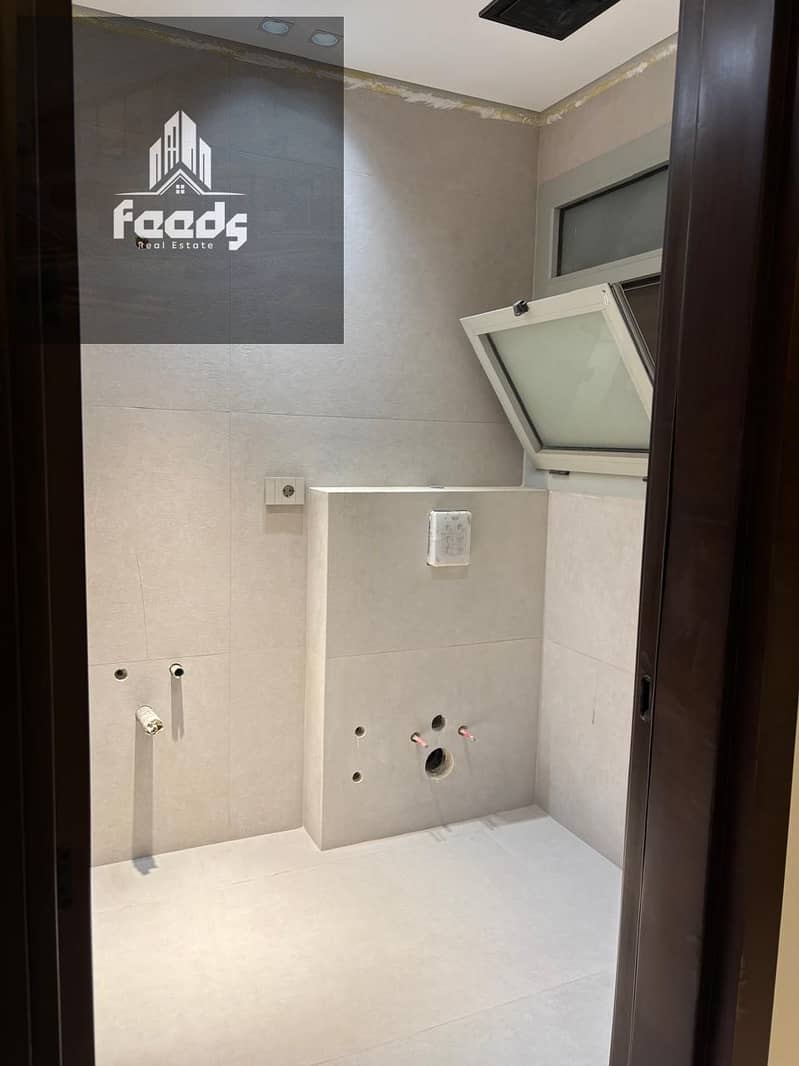 5 WhatsApp Image 2025-12-23 at 2.05. 06 PM (3). jpeg