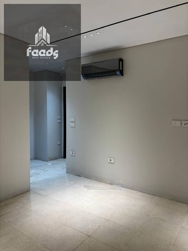 6 WhatsApp Image 2025-12-23 at 2.05. 06 PM (2). jpeg