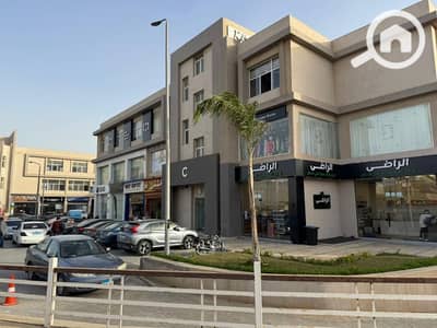 محلات تجارية  للبيع في الشيخ زايد، الجيزة - WhatsApp Image 2025-12-23 at 3.38. 38 PM. jpeg